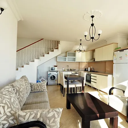 Apart Cetinkaya 2 קלקן